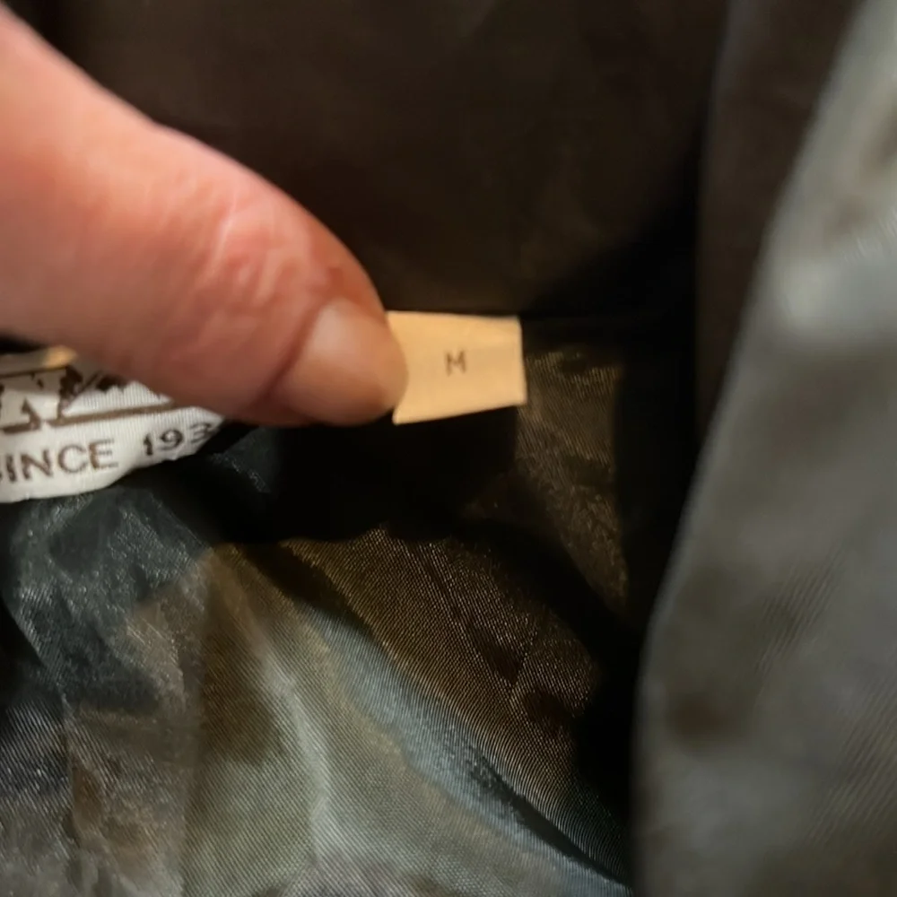 Jacket - Picture 3 of 6